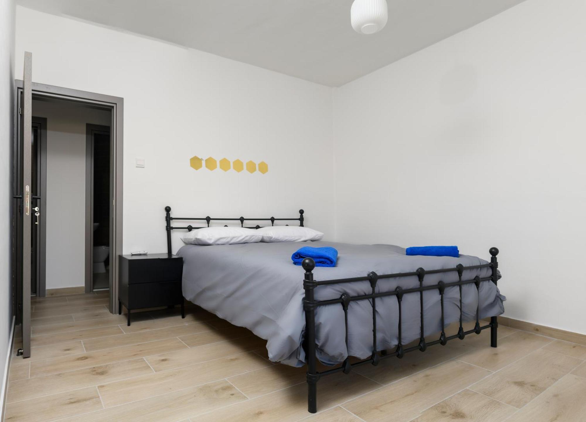 Ollies 3 Bedroom Apartment Larnaca Luaran gambar