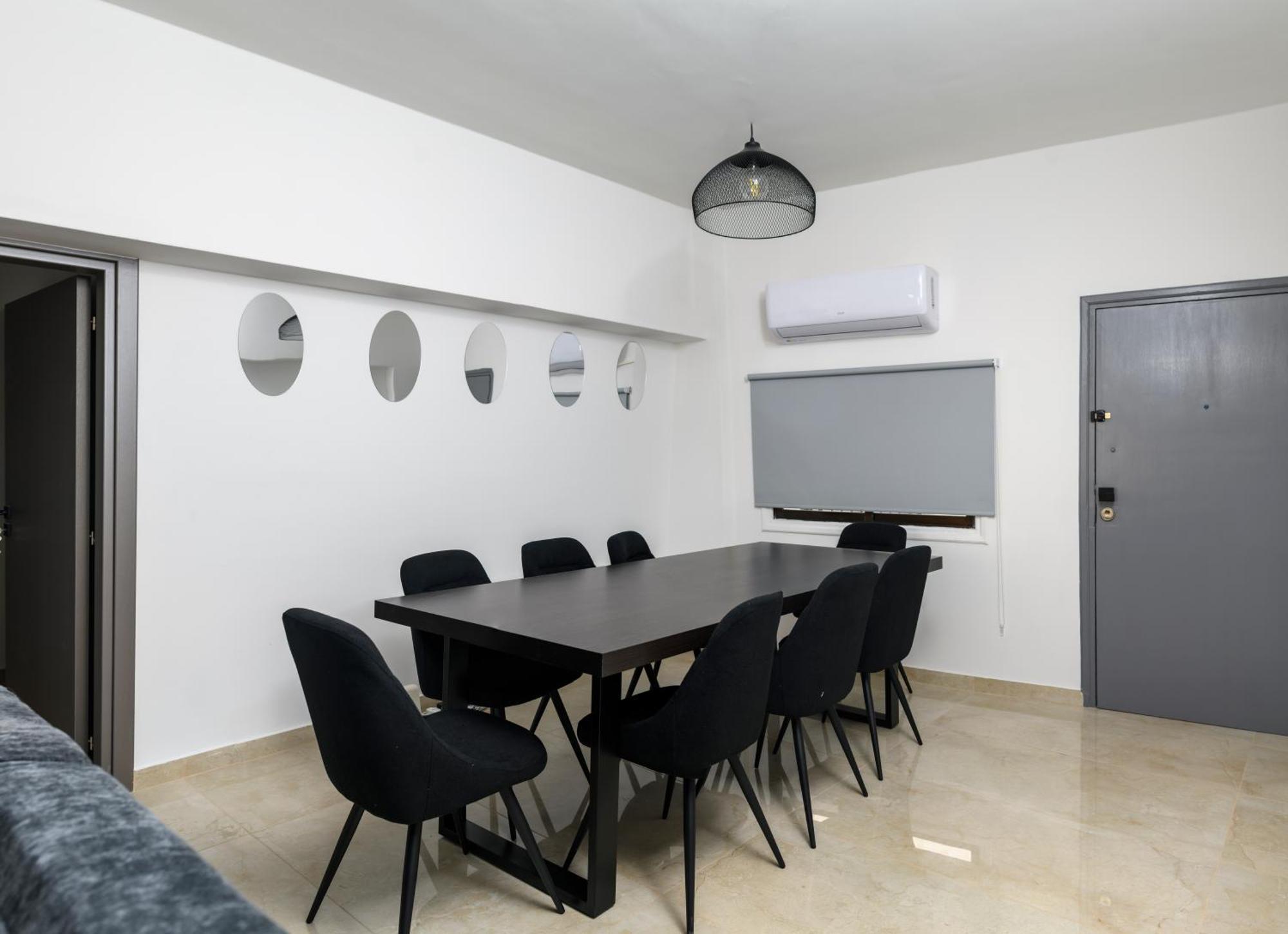 Ollies 3 Bedroom Apartment Larnaca Luaran gambar