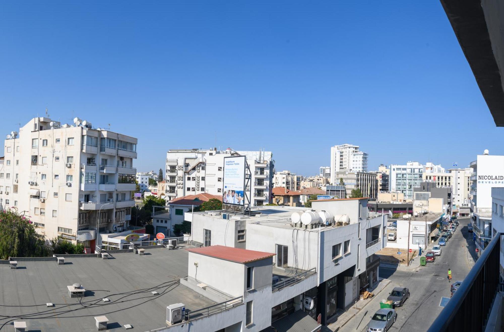 Ollies 3 Bedroom Apartment Larnaca Luaran gambar